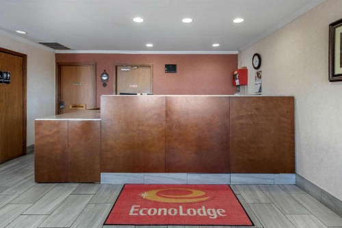 Econo Lodge Lexington - image 19