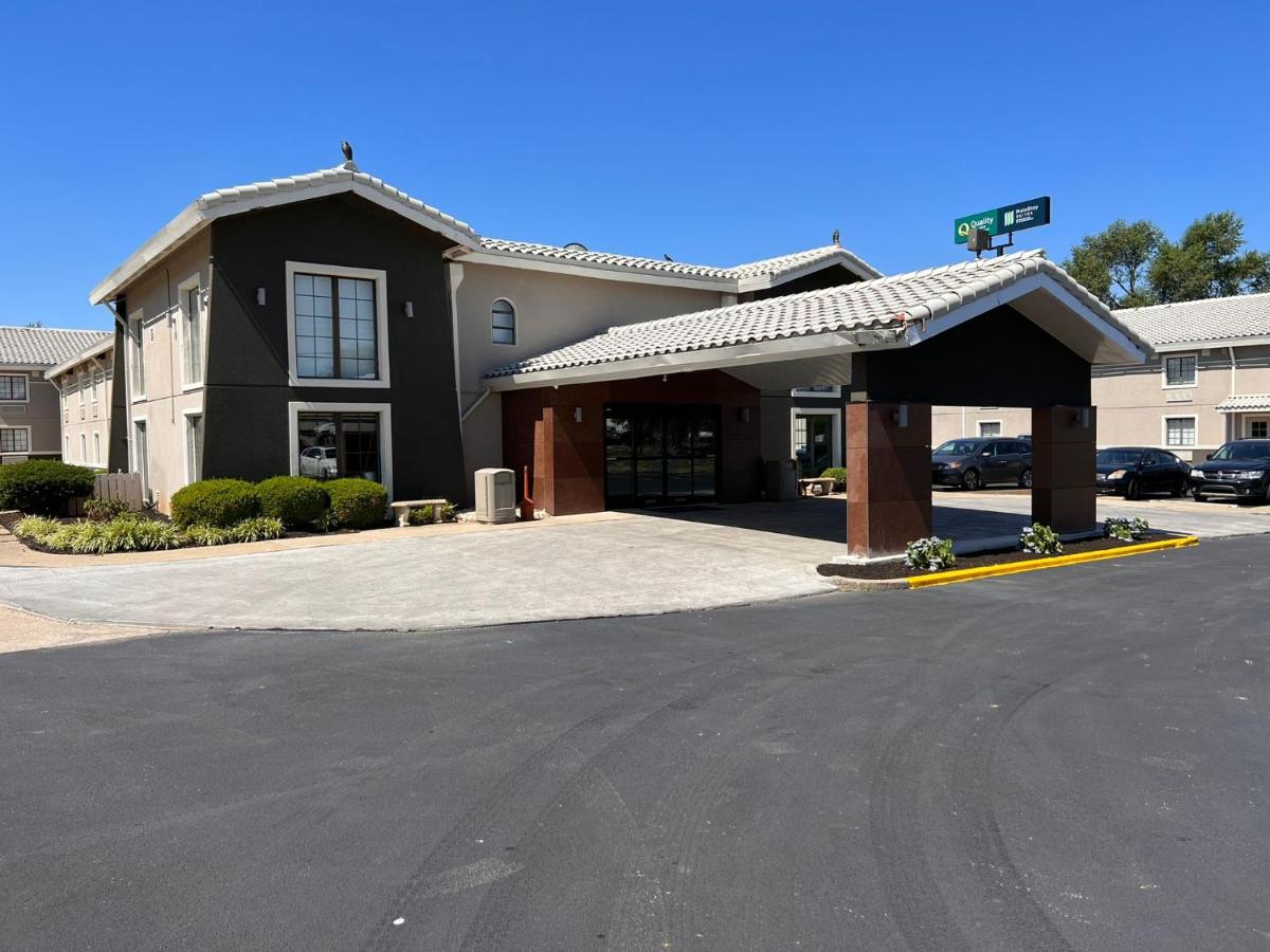 La Quinta Inn by Wyndham Lexington - image 3