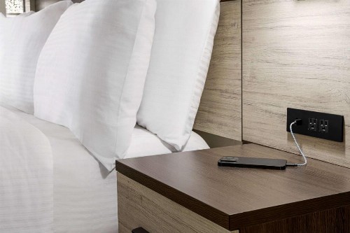 La Quinta Inn by Wyndham Lexington - image 32