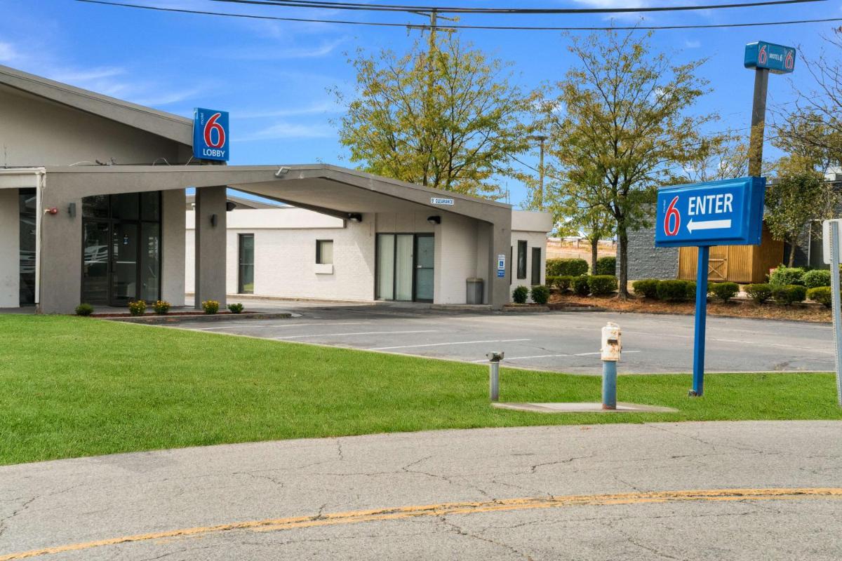 Motel 6-Lexington KY - Airport - image 7