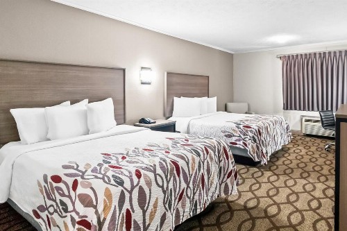 SureStay Plus Hotel by Best Western Lexington - image 27