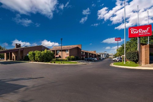 SureStay Plus Hotel by Best Western Lexington - image 4