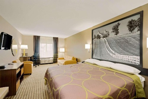 Super 8 by Wyndham Lexington Winchester Rd - image 35