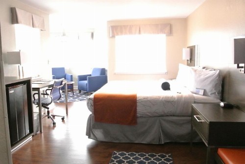 Guesthouse Inn & Suites Lexington - image 10