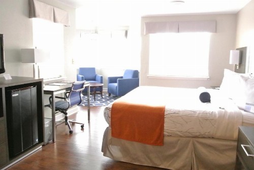 Guesthouse Inn & Suites Lexington - image 42