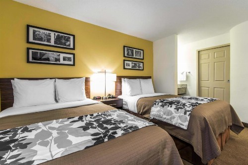 Sleep Inn Lexington - image 20