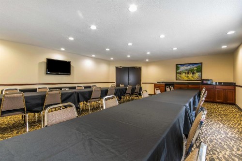 Sleep Inn Lexington - image 21