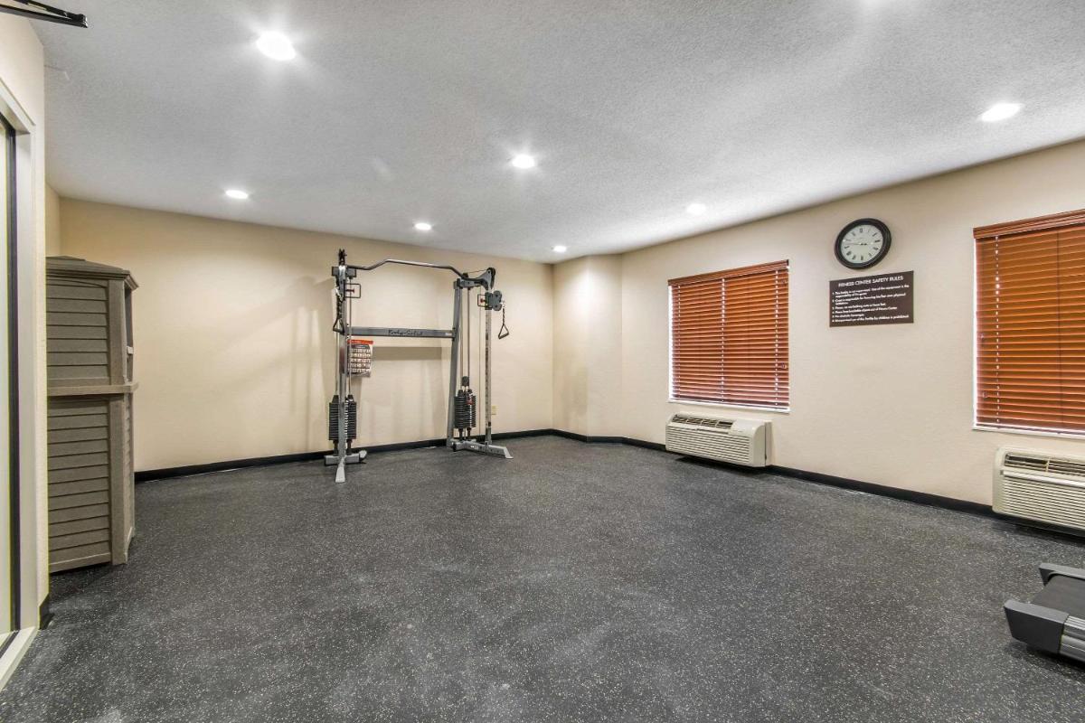 Sleep Inn Lexington - image 6