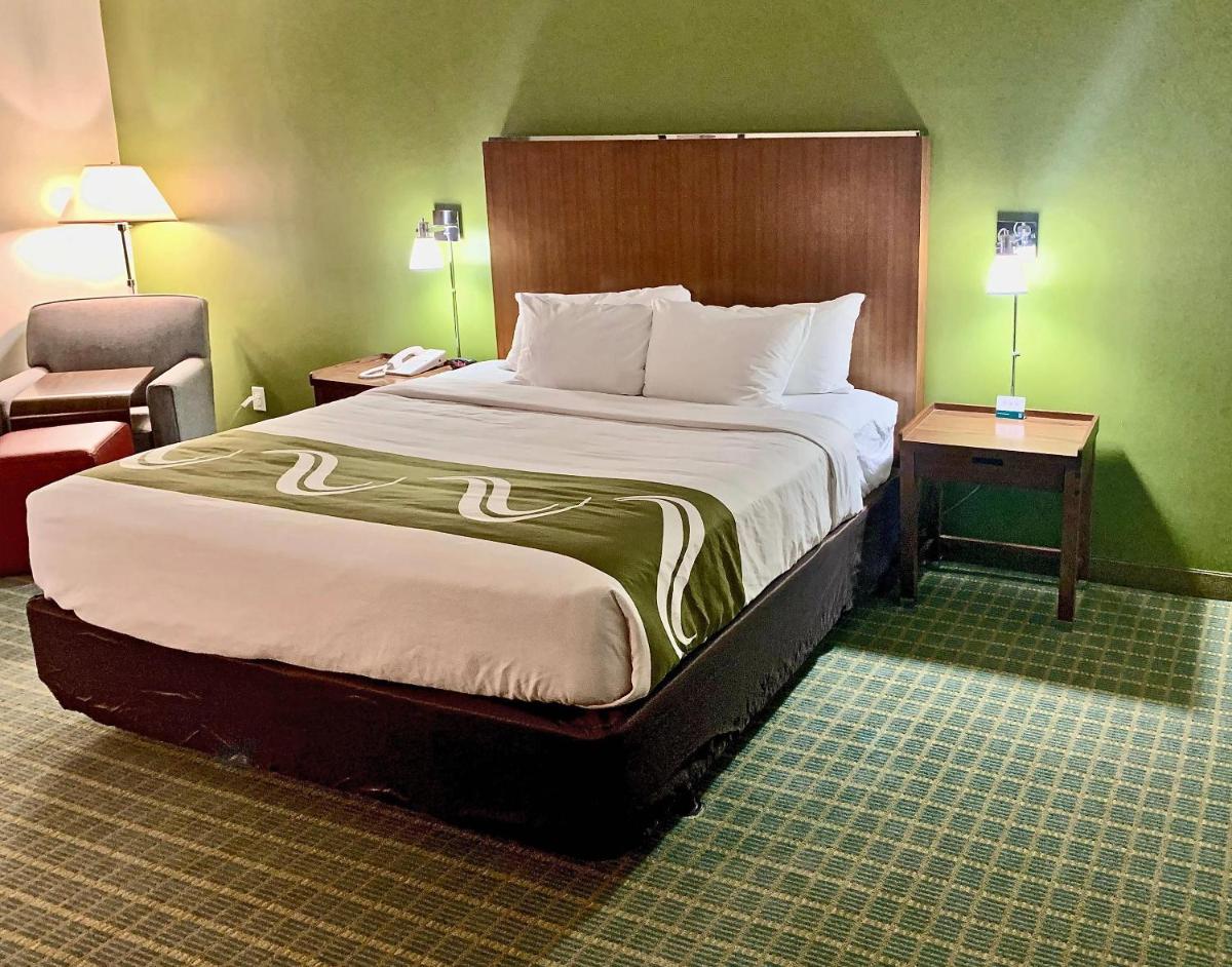 Quality Inn - image 4