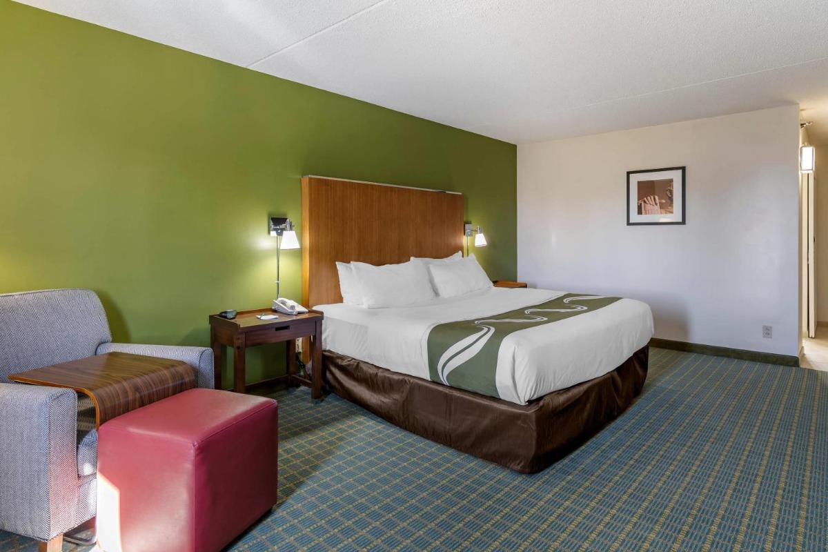 Quality Inn - image 5