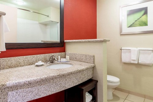 Courtyard by Marriott Lexington Keeneland/Airport - image 16