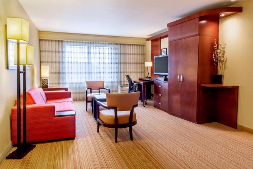 Courtyard by Marriott Lexington Keeneland/Airport - image 17