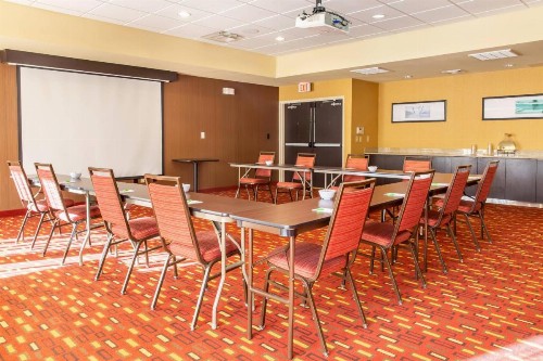 Courtyard by Marriott Lexington Keeneland/Airport - image 23
