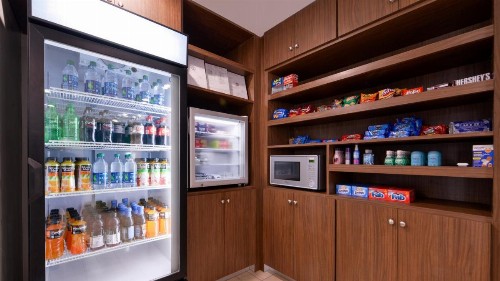 Holiday Inn Express & Suites Lexington Midtown - I-75 an IHG Hotel - image 10