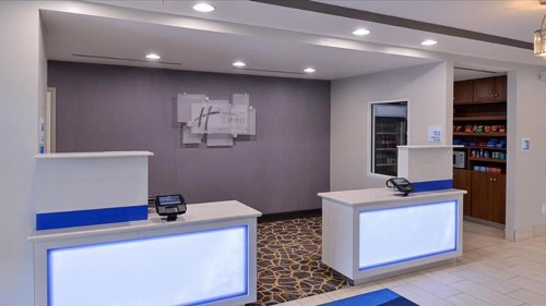 Holiday Inn Express & Suites Lexington Midtown - I-75 an IHG Hotel - image 15