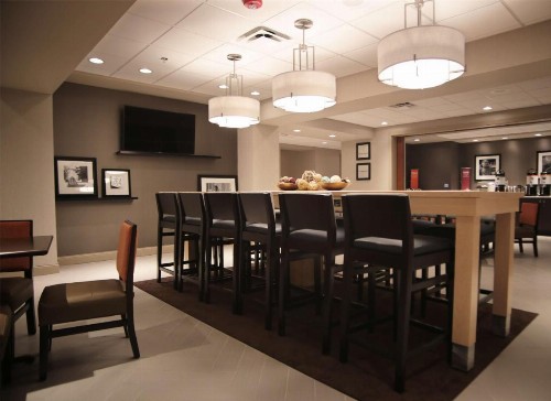 Hampton Inn Lexington Medical Center KY - image 5