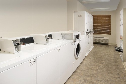 WoodSpring Suites Lexington Southeast - image 2