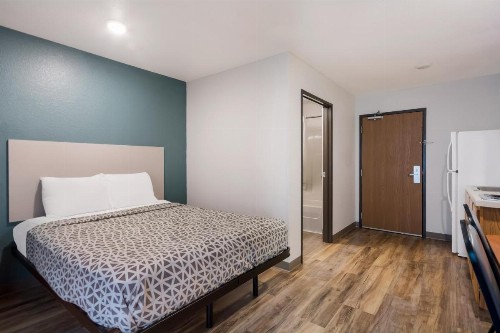 WoodSpring Suites Lexington Southeast - image 24