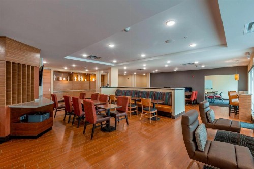 TownePlace Suites by Marriott Lexington Keeneland/Airport - image 10