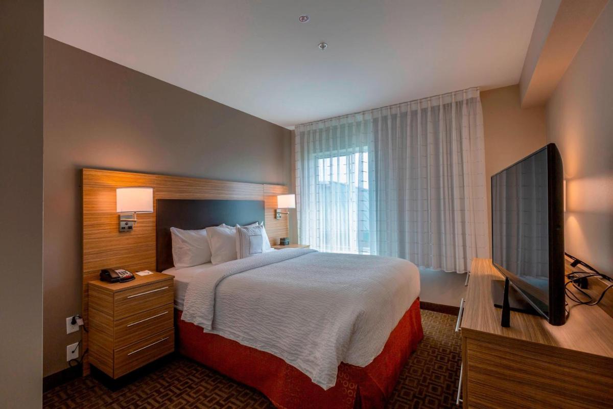 TownePlace Suites by Marriott Lexington Keeneland/Airport - image 6