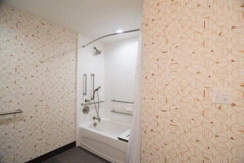 Holiday Inn Lexington - Hamburg an IHG Hotel - image 12