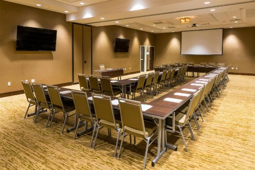 Holiday Inn Lexington - Hamburg an IHG Hotel - image 13