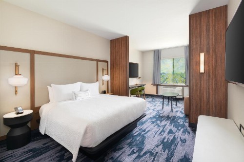 Fairfield Inn & Suites by Marriott Lexington East/I-75 - image 2