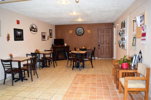 Country Inn Libby - image 24