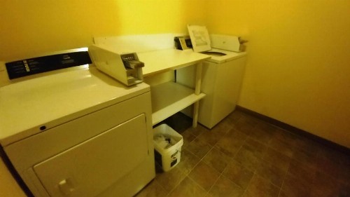 Palace Inn & Suites - image 38
