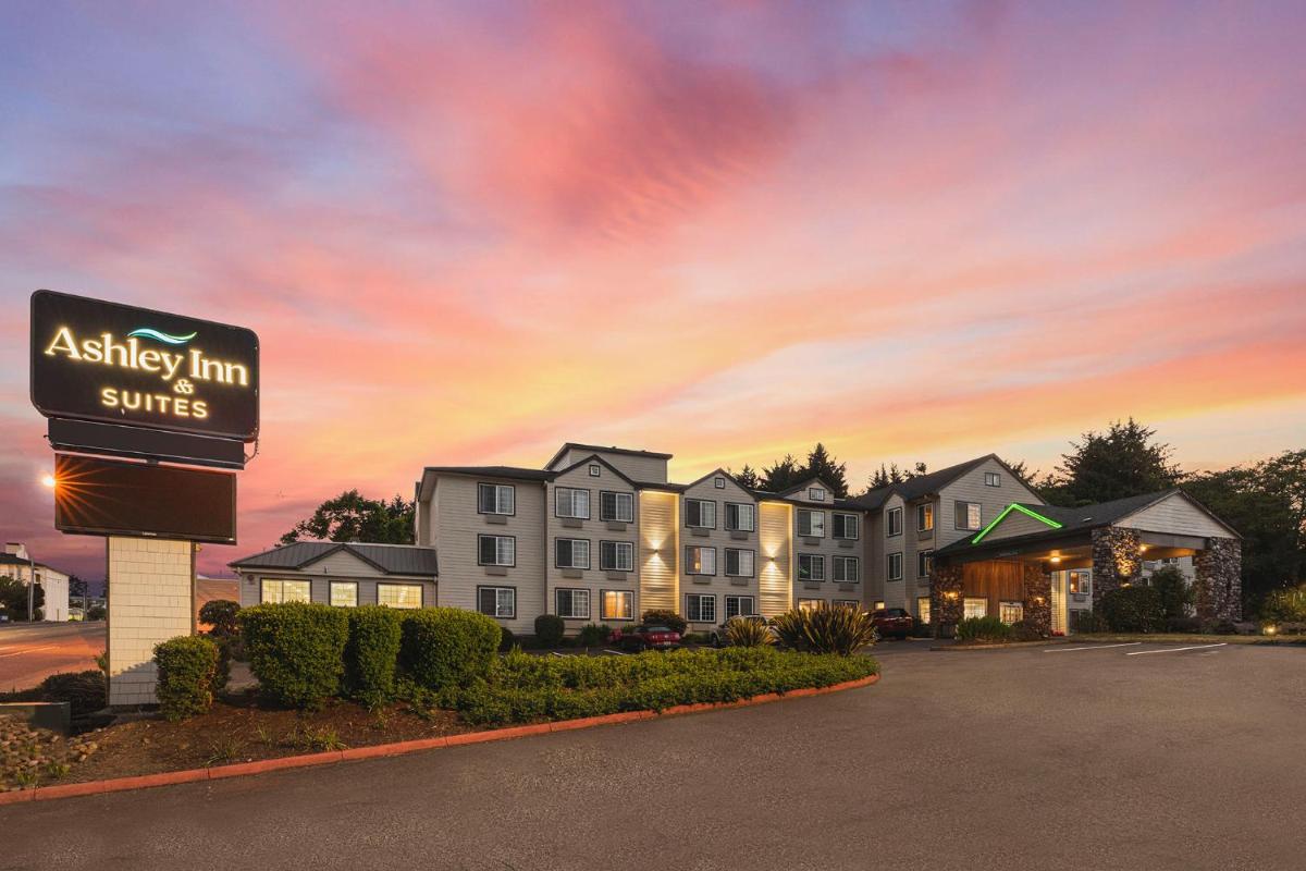 The Ashley Inn & Suites - main image