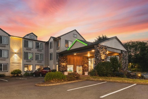The Ashley Inn & Suites - image 3