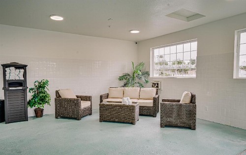The Ashley Inn & Suites - image 43