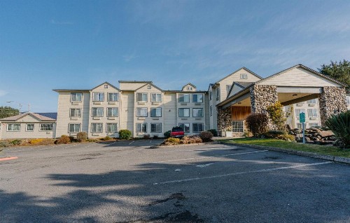 The Ashley Inn & Suites - image 5