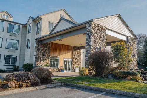 The Ashley Inn & Suites - image 7