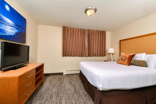 The Coho Oceanfront Lodge - image 25
