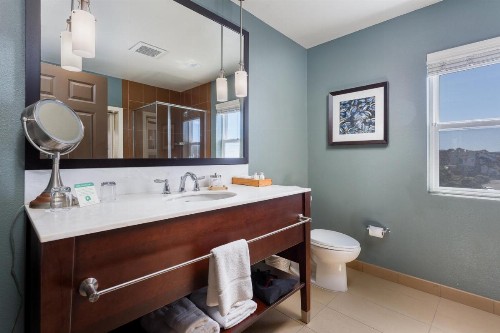 The Coho Oceanfront Lodge - image 39