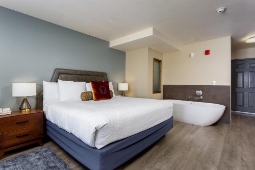 The Coho Oceanfront Lodge - image 42