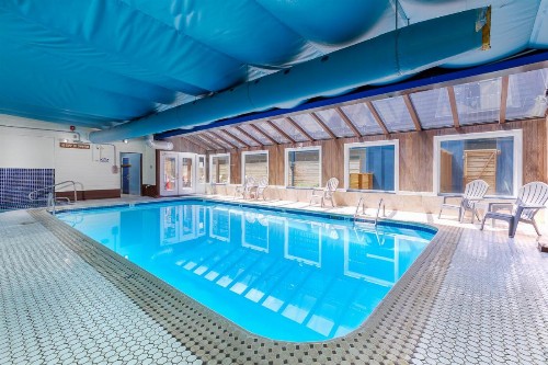 Nordic Oceanfront Inn - image 14