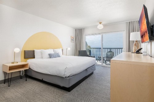 Nordic Oceanfront Inn - image 25