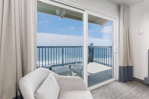 Nordic Oceanfront Inn - image 30