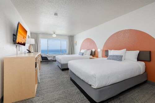 Nordic Oceanfront Inn - image 39