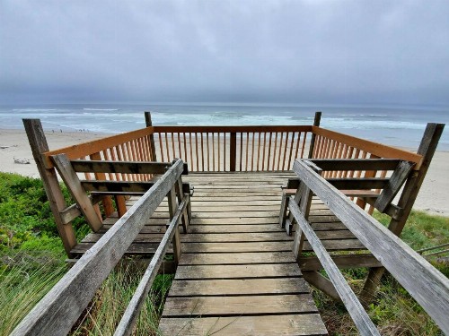 Nordic Oceanfront Inn - image 6