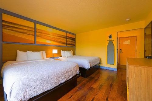 Coastal Inn by OYO Lincoln City - Oregon Coast Hwy - image 49