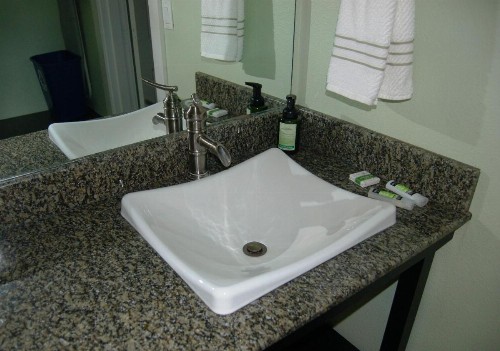 Beachfront Manor Hotel - image 23