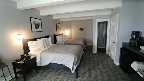 Beachfront Manor Hotel - image 4