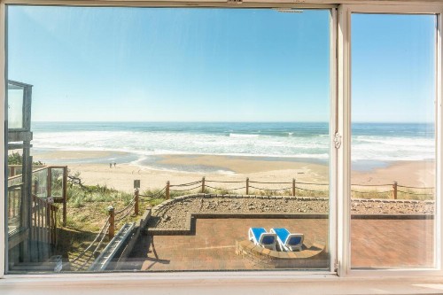 Sailor Jack Oceanfront Motel - image 36