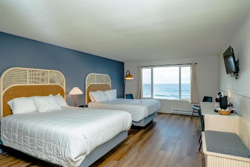 Seagull Beachfront Inn - image 8