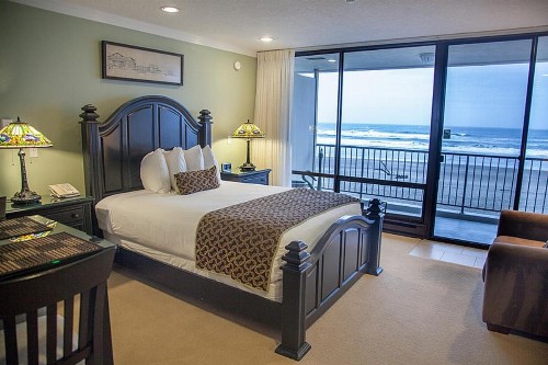 Inn at Spanish Head Resort Hotel - image 10
