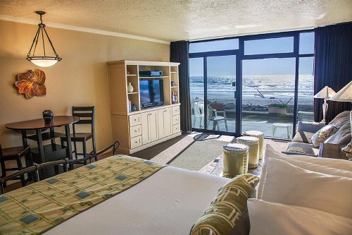 Inn at Spanish Head Resort Hotel - image 7