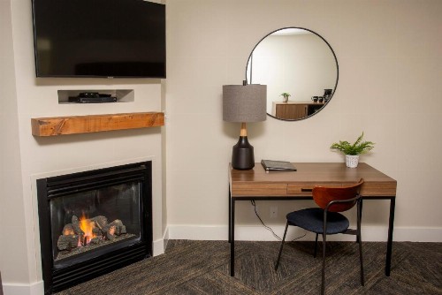 Shearwater Inn - image 13